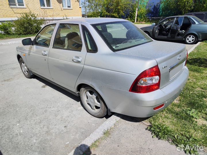 LADA Priora 1.6 МТ, 2010, 110 000 км