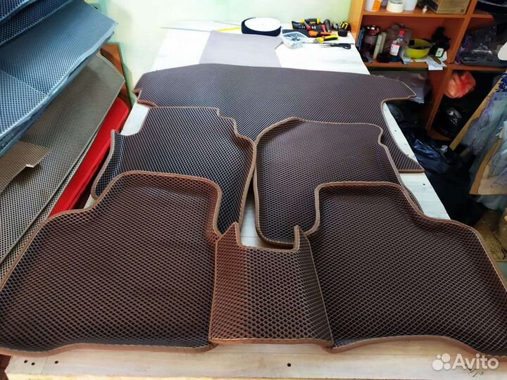 Автомобильные коврики eva