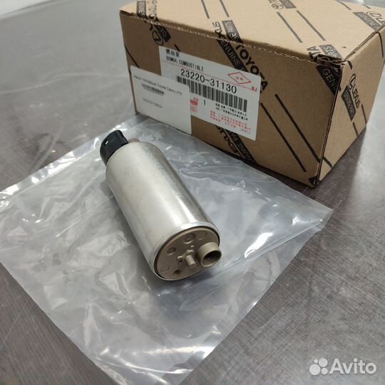 Топливный насос Toyota Camry V70