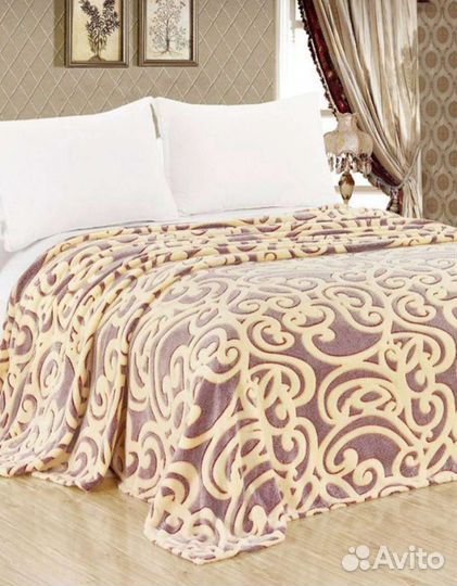 Плед на кровать