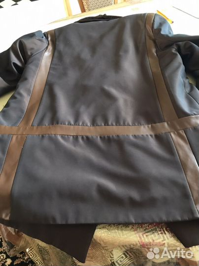Куртка женская 50 размер