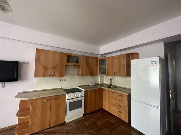 2-к. квартира, 48 м², 1/4 эт.