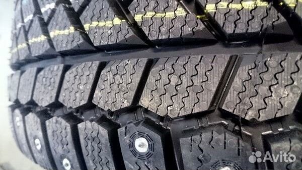 Viatti Brina Nordico V-522 195/50 R15 82T