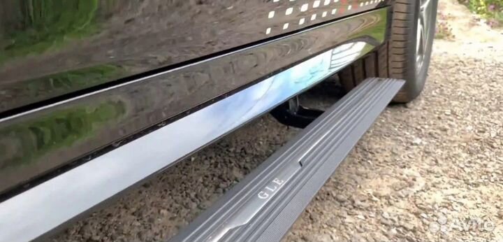 Выдвижной электрический порог на Mercedes Benz GLE
