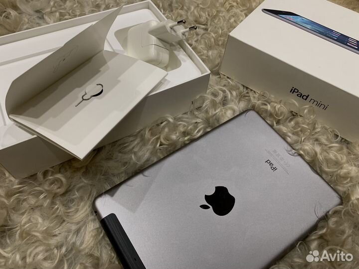 iPad mini 2 Retina Cellular идеал