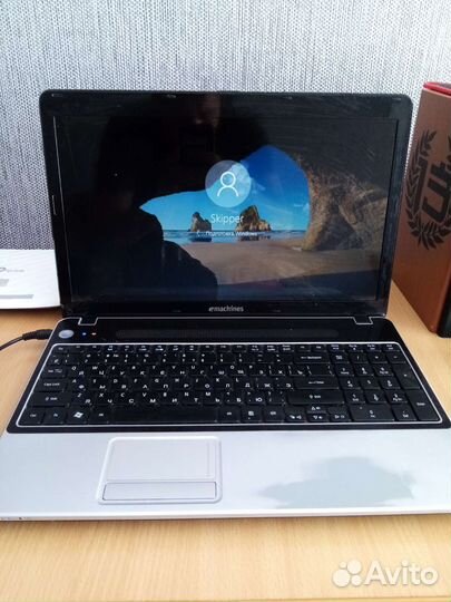 Ноутбук emachines