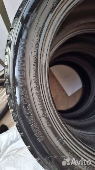 Nokian Tyres Hakkapeliitta 7 235/50 R18