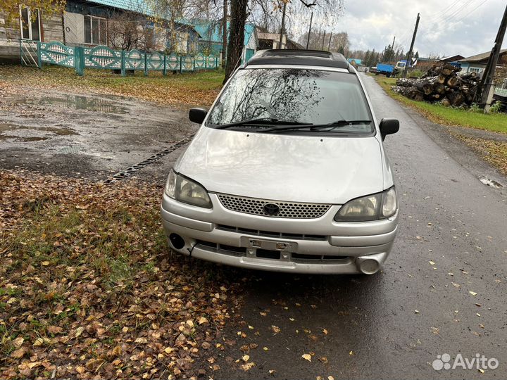 Toyota Corolla Spacio 1.6 AT, 1997, 190 000 км