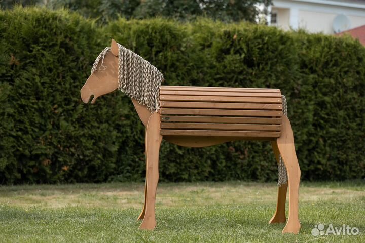 Деревянная лошадка для ребёнка Amigo