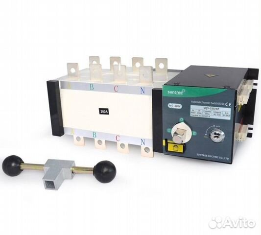 SQ5-250 4P Реверсивный рубильник с мотор приводом