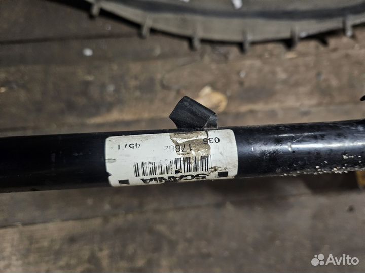 Торсион кабины Scania 1768271