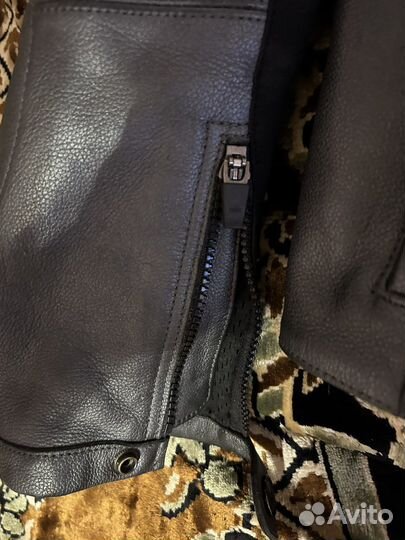 Мотокуртка shift