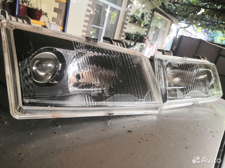 Передние фары ваз 2110