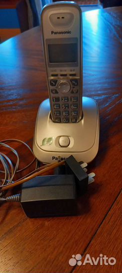 Стационарный телефон panasonic