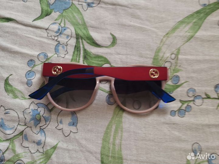 Солнцезащитные очки женские