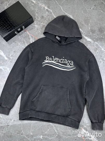 Толстовка balenciaga