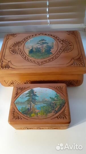 Деревянная шкатулка