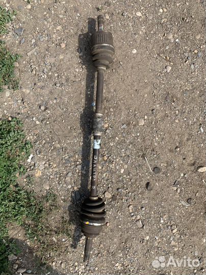 Привод правый Hyundai Elantra