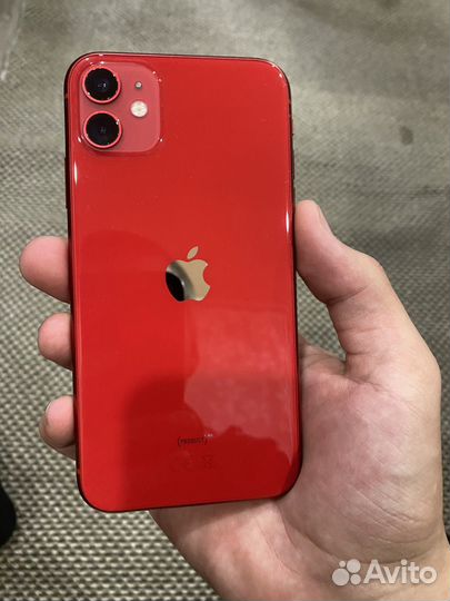 iPhone 11, 64 ГБ