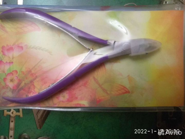 Щипчики для ногтей