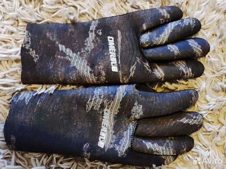 Гидрокостюм