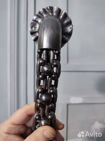 Дверные ручка