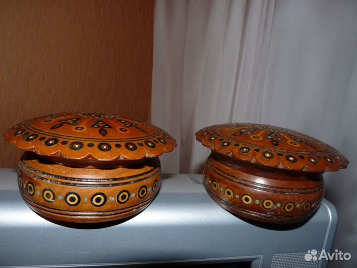 Шкатулки массив дерево+биссер