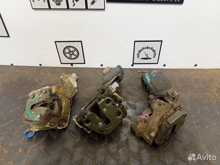 Замок двери для Subaru Legacy Outback B11