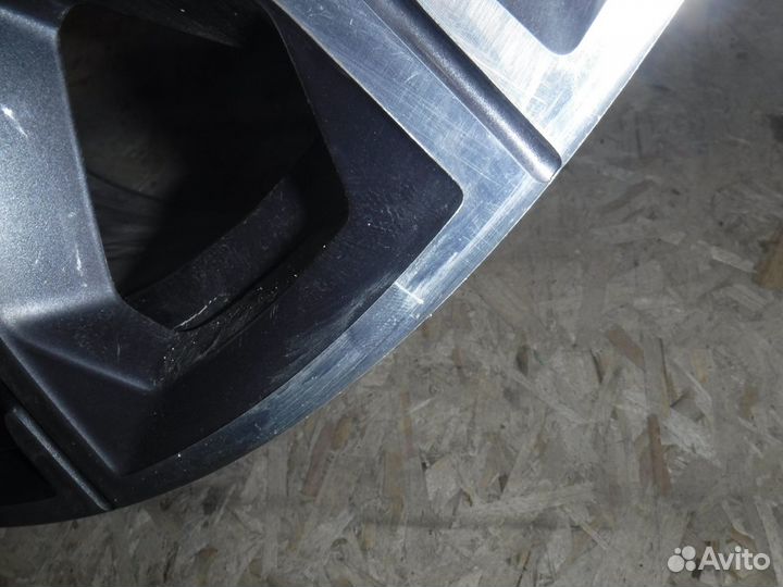 Диск R21 BMW Х5/X6 G05/G06 741M (2018+)