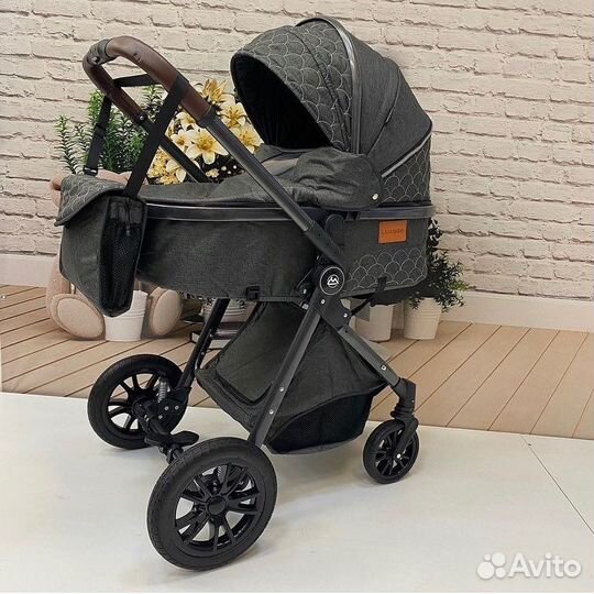 Коляска для новорожденных