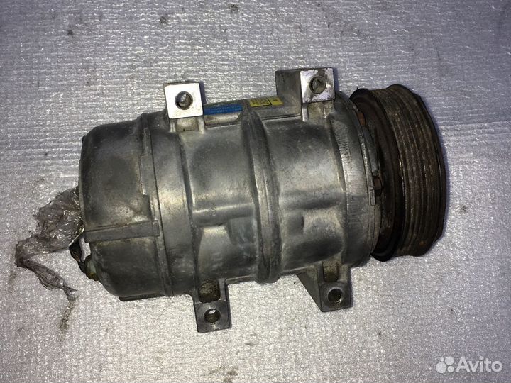 Компрессор кондиционера Volvo S60, S80