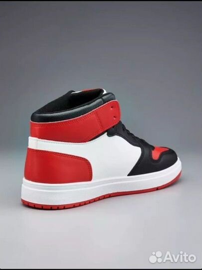 Nike Air Jordan 1 красные