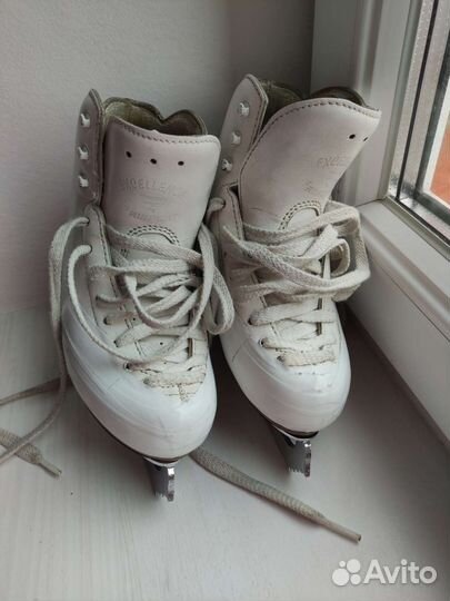 Фигурные коньки risport 205