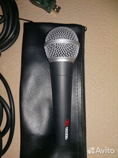 Вокальный динамический микрофон Volta DM-b58