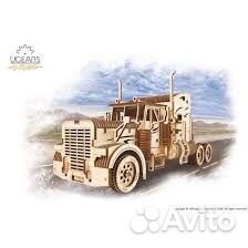 Конструктор ugears 70056 Тягач VM-03