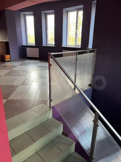 Здание, 659 м²