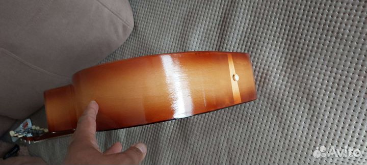 Гитара семи струная