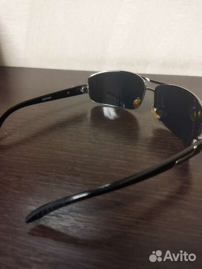 Солнцезащитные очки мужские