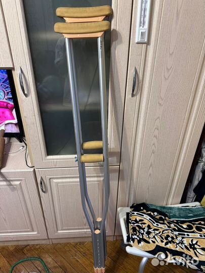 Костыли подмышечные