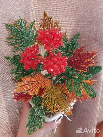 Букет из бисера