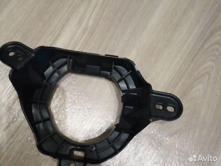 Кронштейн птф Toyota Land Cruiser 200