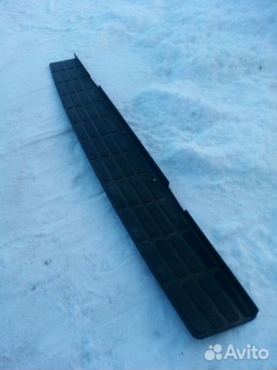 Накладка на задний бампер