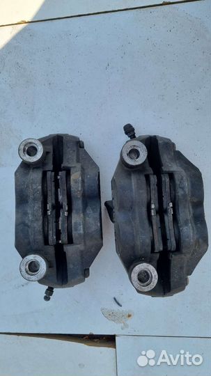 Тормозные суппорта Tokico suzuki gsx-r 750 k9