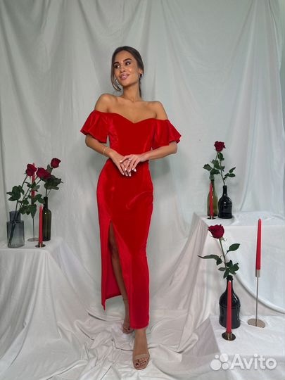 Вечернее платье