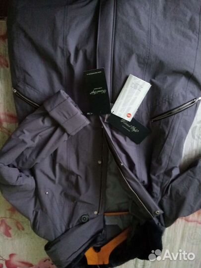 Пуховик женский
