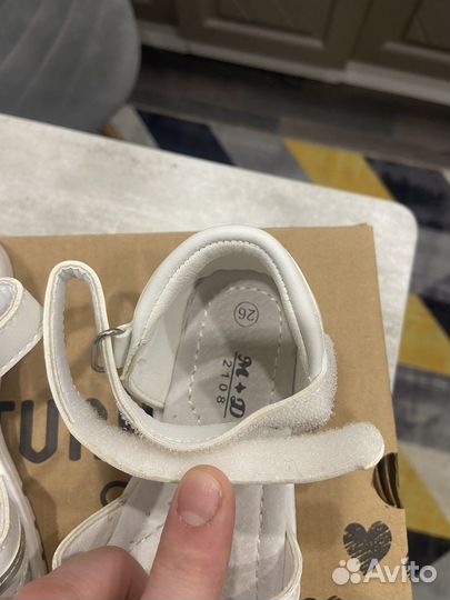 Босоножки для девочки