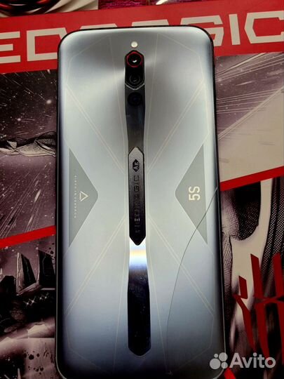 Nubia Red Magic 5S, 8/128 ГБ