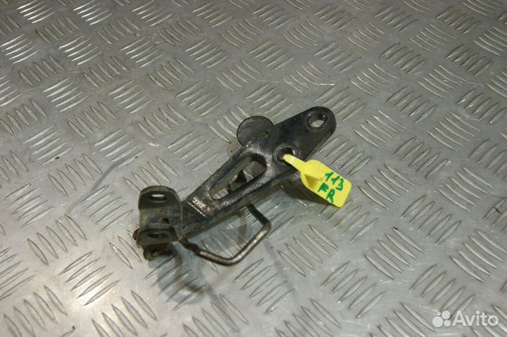 Крепление подножки водителя правое Kawasaki EL250