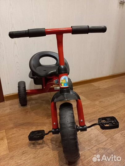 Детский трехколесный велосипед