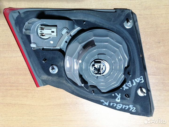 Фонарь правый внутренний Honda Civic 4D дорест